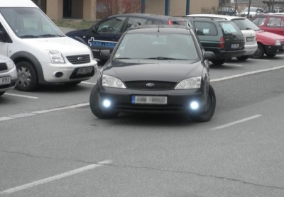 mondeo_drl1.JPG