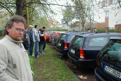 pred kontrolou kufru.jpg