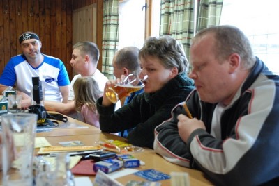 1 pivo a 1 tycinka.jpg