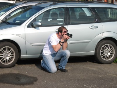 Fordík fotí fokiho oranžádu.