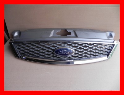 2fc. od 5měsíce 2005-do konce výroby MK3 2007<br />velká oka,velký znak fordu,dole široký rámek v chromu