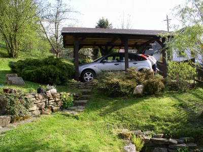 Martinova letní garáž....