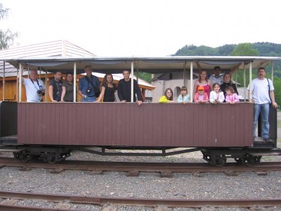 Společné foto po příjezdu. VIP vagón pro Forďáky :-)