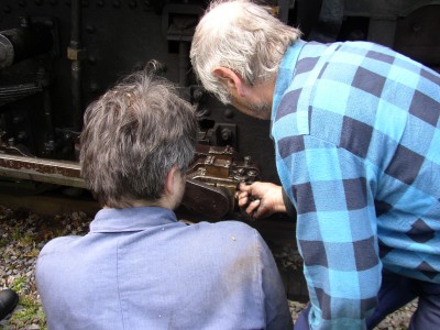 trochu to povol, jsou moc těžcí a hřeje se to