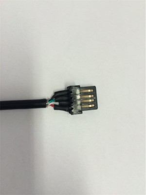 IMG_8032.jpg (71.76 KiB) Zobrazeno 2900 x Upravený USB konektor I.