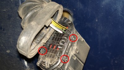 Zámky konektoru dveří.jpg (37.7 KiB) Zobrazeno 3473 x Zámky konektoru dveří.jpg