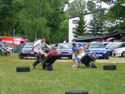 Pepan...: &quot;Auuu...! Moje záda..!&quot;