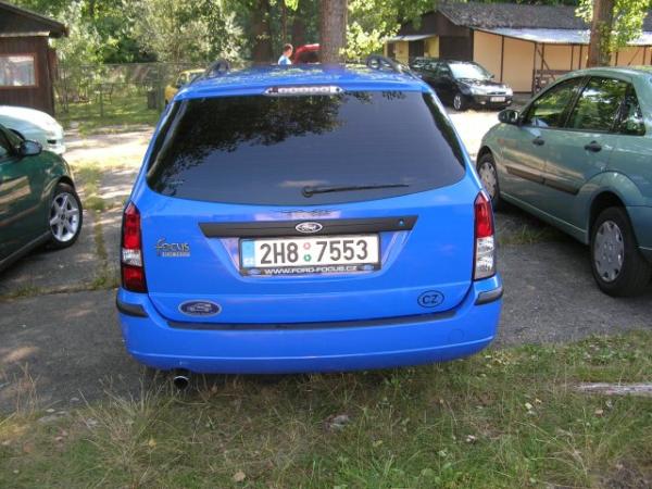 další velmi pěkná zadní světla