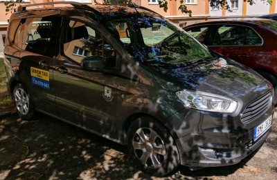 senior taxi.jpg