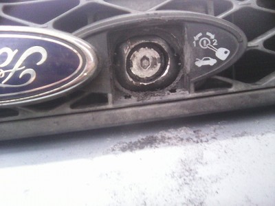 odvrtany_plast.jpg (149.63 KiB) Zobrazeno 8606 x odvrtaný plast