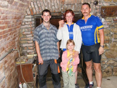 utahaní, ale štastní .....