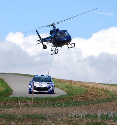 dobrý pocit mít nad sebou pár metrů helikoptéru - halenkovice