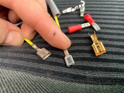 IMG_3605.jpg (316.9 KiB) Zobrazeno 5486 x originál kábel pred úpravou