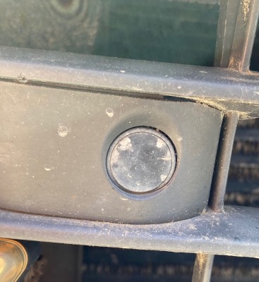 IMG_6748.jpeg (246.41 KiB) Zobrazeno 5023 x Pravý střední senzor