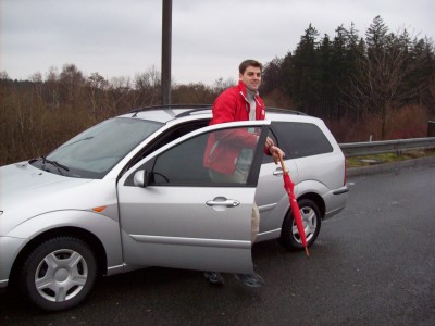 Mira přijíždí sám,bez rodinky i bez zewla