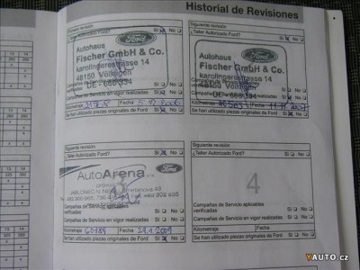 Ford_Focus_1_6_i_16V_Zetec_32.jpg