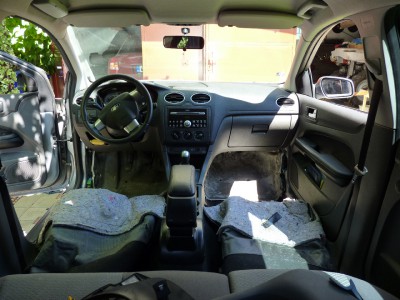 P1000954(1).JPG (57.29 KiB) Zobrazeno 1461 x sedadla fuč