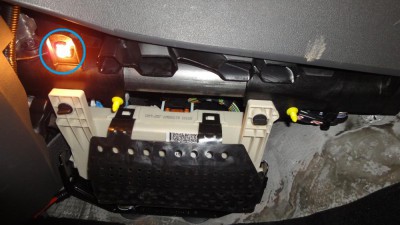 Osvetleni_noh_Ford_Fosus_II.jpg