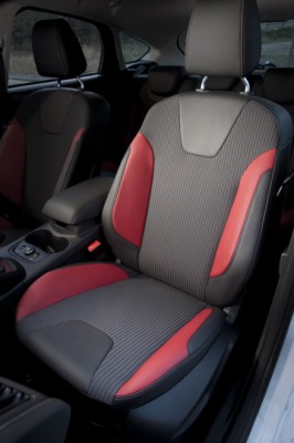 Focus-Zetec-S-Interior-6-439x660.jpg